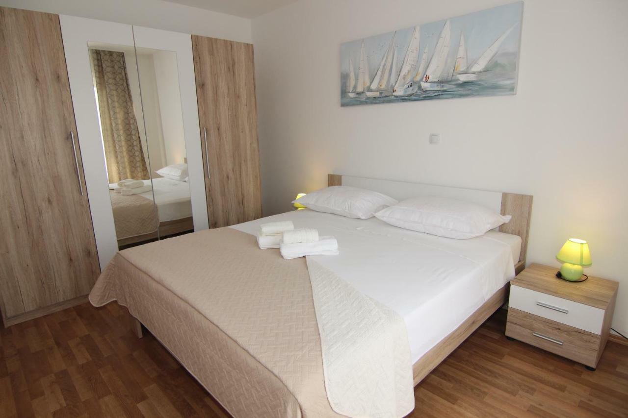 Family Apartments House Damir باغ المظهر الخارجي الصورة